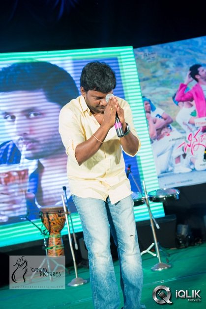 Chinnadana-Neekosam-Movie-Platinum-Disc-Function